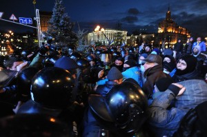 Protesters clash with Police in Kiev, Nov. 29, 2013 &Acirc;&copy; Mstyslav Chernov | mstyslavchernov.com