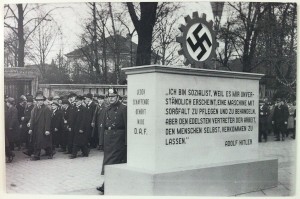 Monument for the German Labour Front, Dortmund, 1935 &Acirc;&copy; Thomas Tomson | Wikimedia Commons