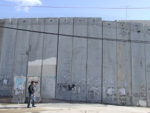 The Israeli dividing wall &Acirc;&copy; Bilal Randeree | Flickr