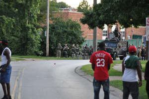 Facing the SWAT team in Ferguson, Aug.15, 2014 &Acirc;&copy; Loavesofbread | Wikimedia Commons